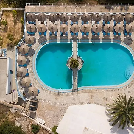 Hotel Karpathios Traditional *